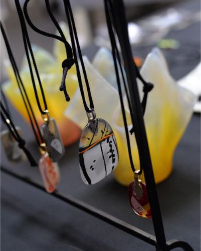 the crucible glass fusing and slumping fused glass pendants