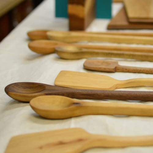 Spoon Carving by Hand (1)