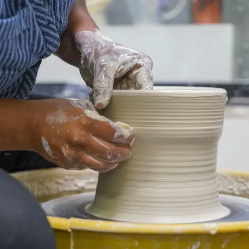 Wheel Throwing, Ceramics