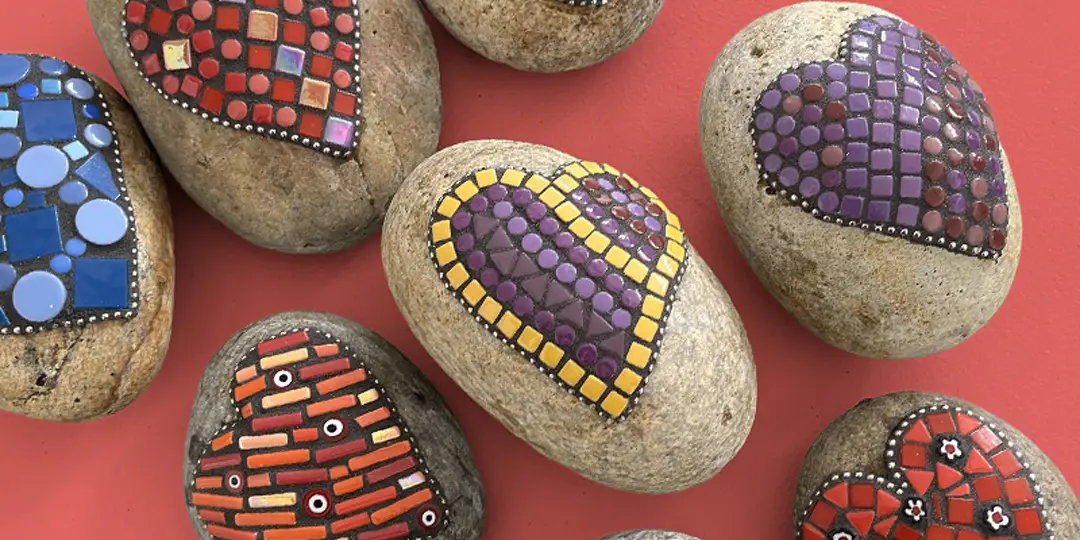 Mosaic Heart Rocks
