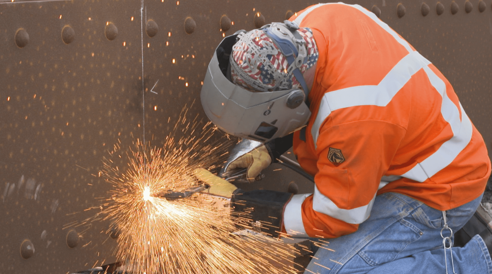 Cutting steel1